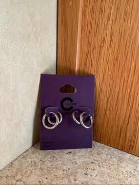 Luxe Polished Silver Double Hoop Earrings